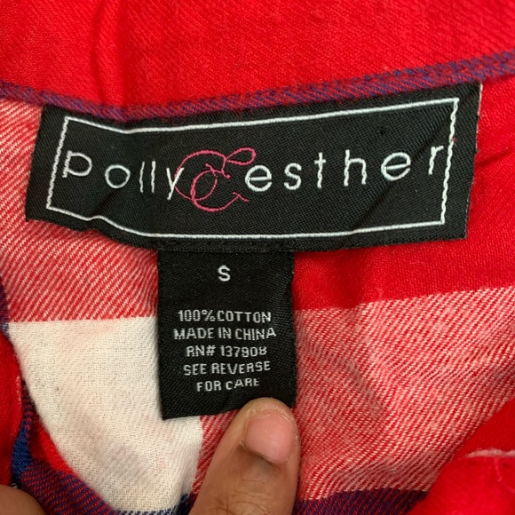 Button down - Picture 3 of 3